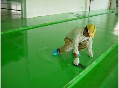 蘇州新卡地坪工程 金剛砂耐磨地坪、環(huán)氧樹脂地坪與環(huán)氧水泥自流平的全面解析